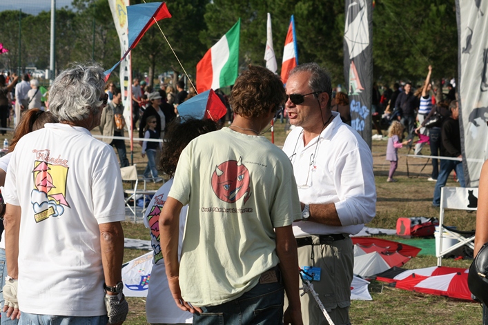 Frejus Kite Festival - France, 29-30 October 2011 - 11fre04img185.jpg