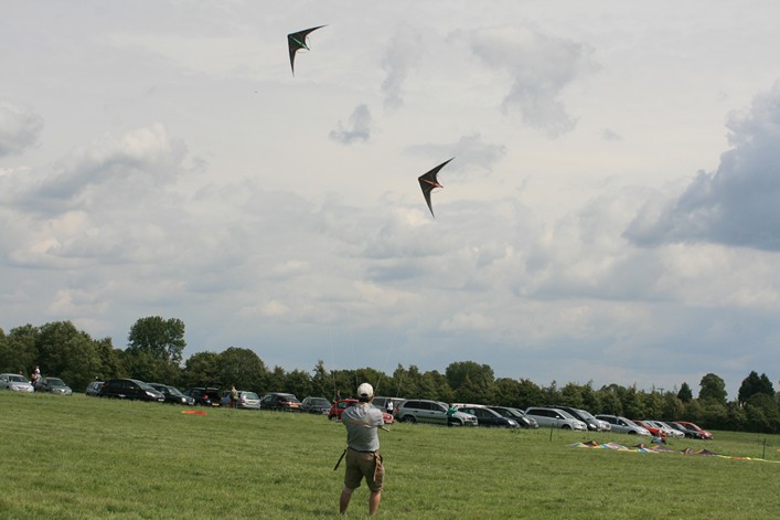 Malmesbury Kite Festival, 23-24 July, 2011 - 11mal23img051.jpg