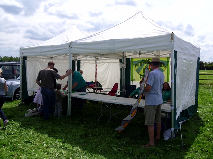 Malmesbury Kite Festival, 23-24 July, 2011 - 11mal23img057.jpg