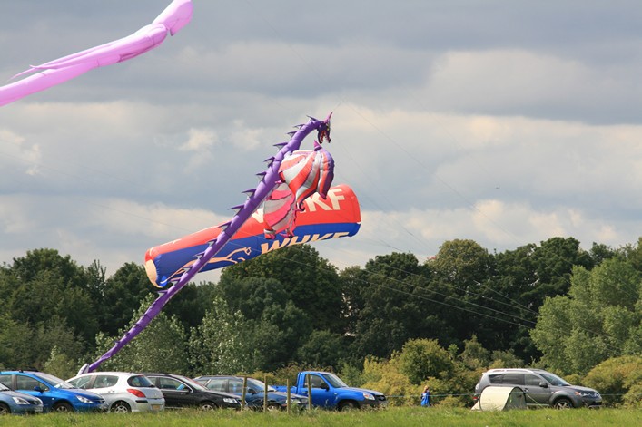 Malmesbury Kite Festival, 23-24 July, 2011 - 11mal24img008.jpg