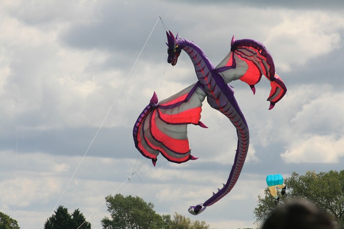 Malmesbury Kite Festival, 23-24 July, 2011 - 11mal24img032.jpg