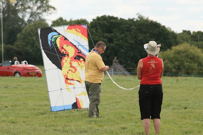 Malmesbury Kite Festival, 23-24 July, 2011 - 11mal24img049.jpg