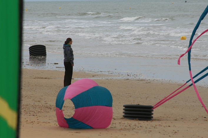 Notre Dame Kite Festival, France, 7-10 July 2011 - 11not09img010.jpg