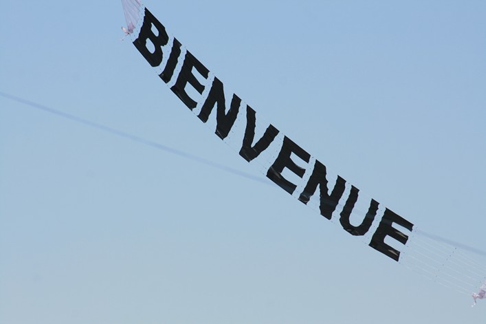 Notre Dame Kite Festival, France, 7-10 July 2011 - 11not10img043.jpg