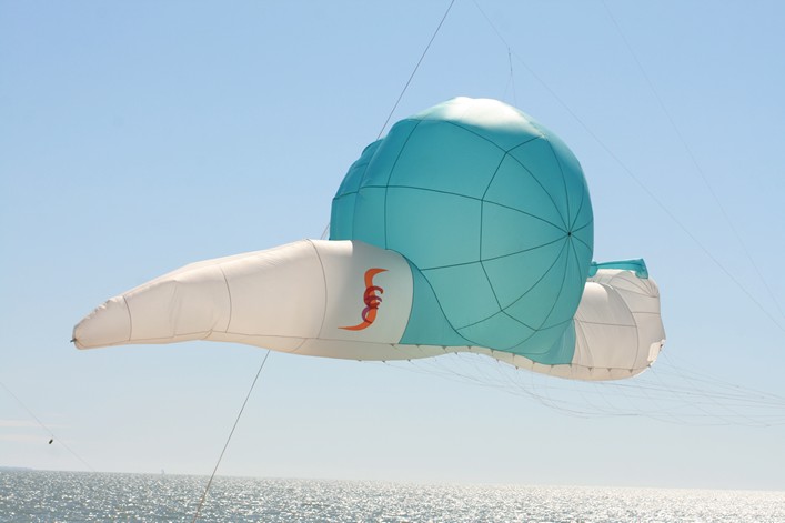 Notre Dame Kite Festival, France, 7-10 July 2011 - 11not10img226.jpg