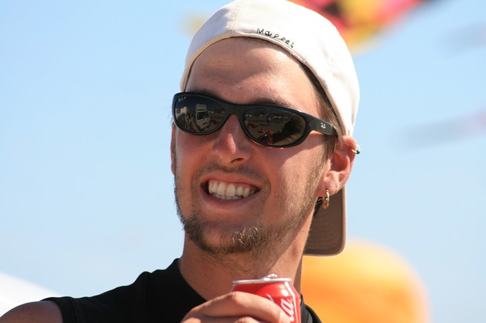 Notre Dame Kite Festival, France, 7-10 July 2011 - 11not10img255.jpg