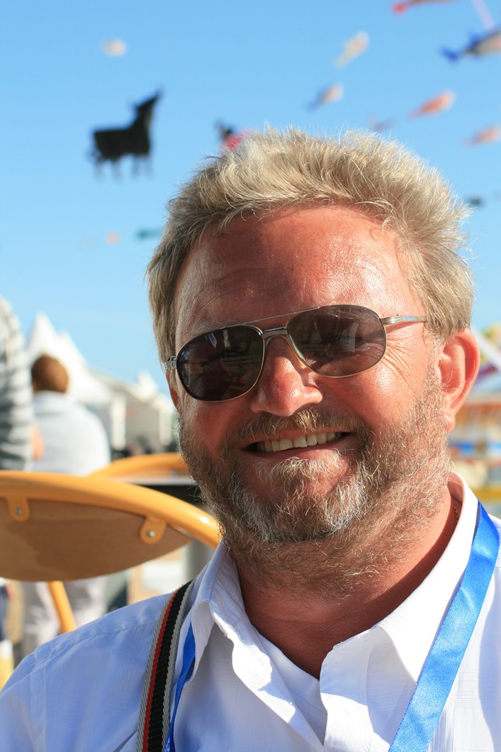 Notre Dame Kite Festival, France, 7-10 July 2011 - 11not10img349.jpg